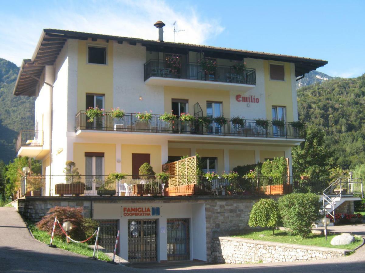 Casa Emilio Apartment Val Maria-Pur Luaran gambar